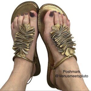 BCBGMaxazria Mayes Sandal Gold Leather Flats Sz 10B/40 Metallic Ruffled